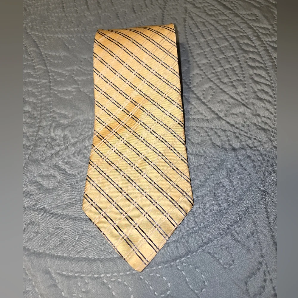 Tommy Hilfiger Men's Silk Necktie